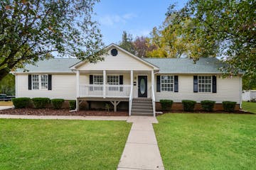 617 E WALNUT AVE WAKE FOREST, NC 27587